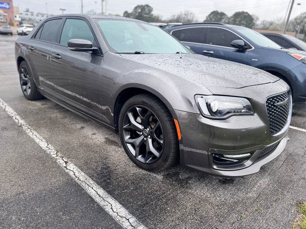 2023 Chrysler 300 Touring L