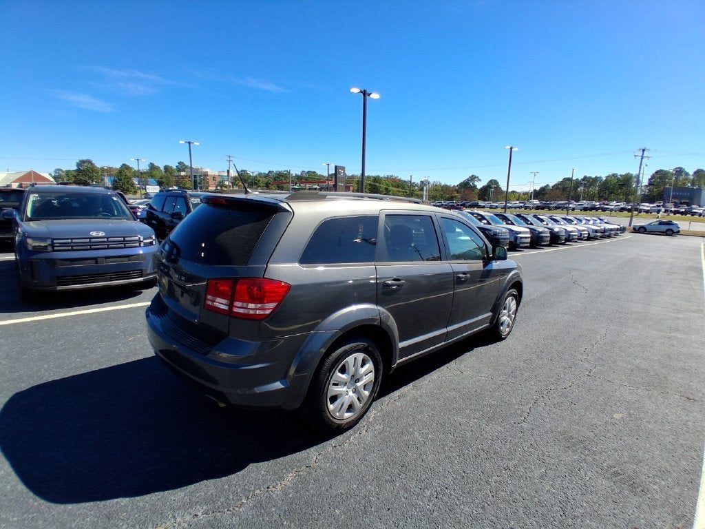 2018 Dodge Journey SE