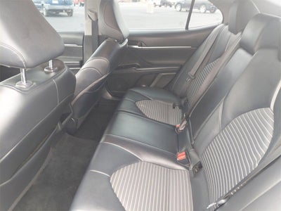 2020 Toyota Camry SE