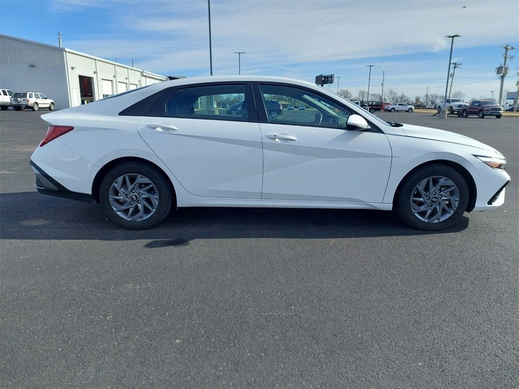 2025 Hyundai Elantra Hybrid Blue