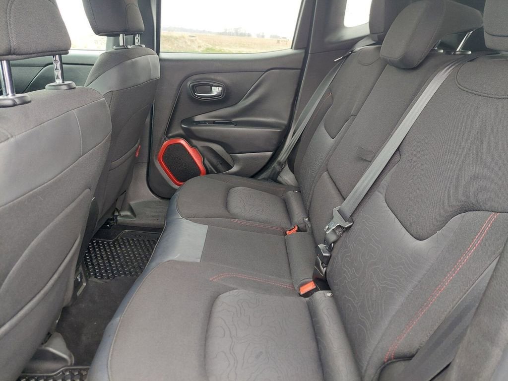 2016 Jeep Renegade Trailhawk