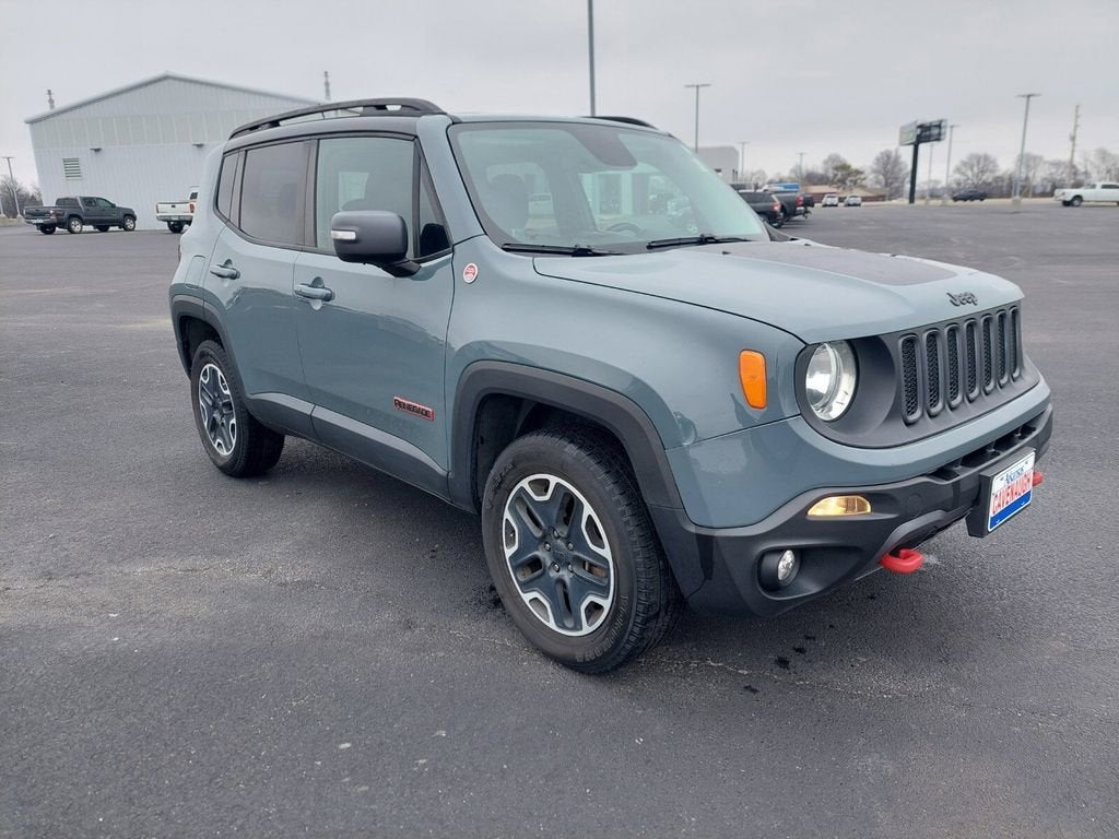 2016 Jeep Renegade Trailhawk