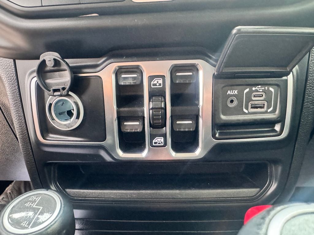 2021 Jeep Wrangler Unlimited Sahara Altitude