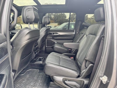 2023 Jeep Wagoneer Series II