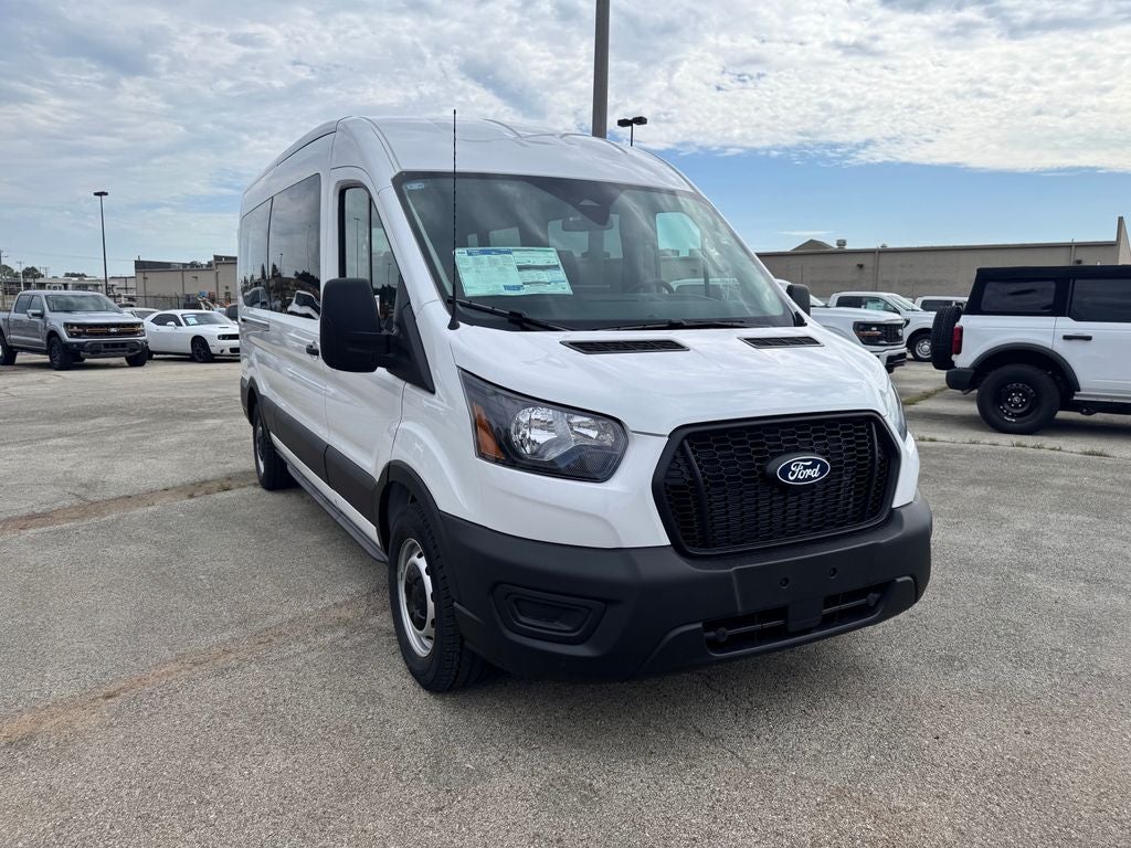 2026 Ford Transit-350 XL