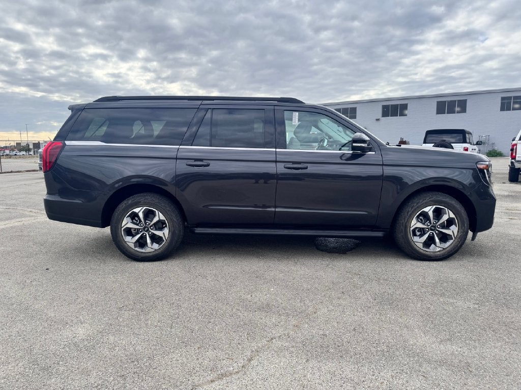 2027 Ford Expedition Max Active