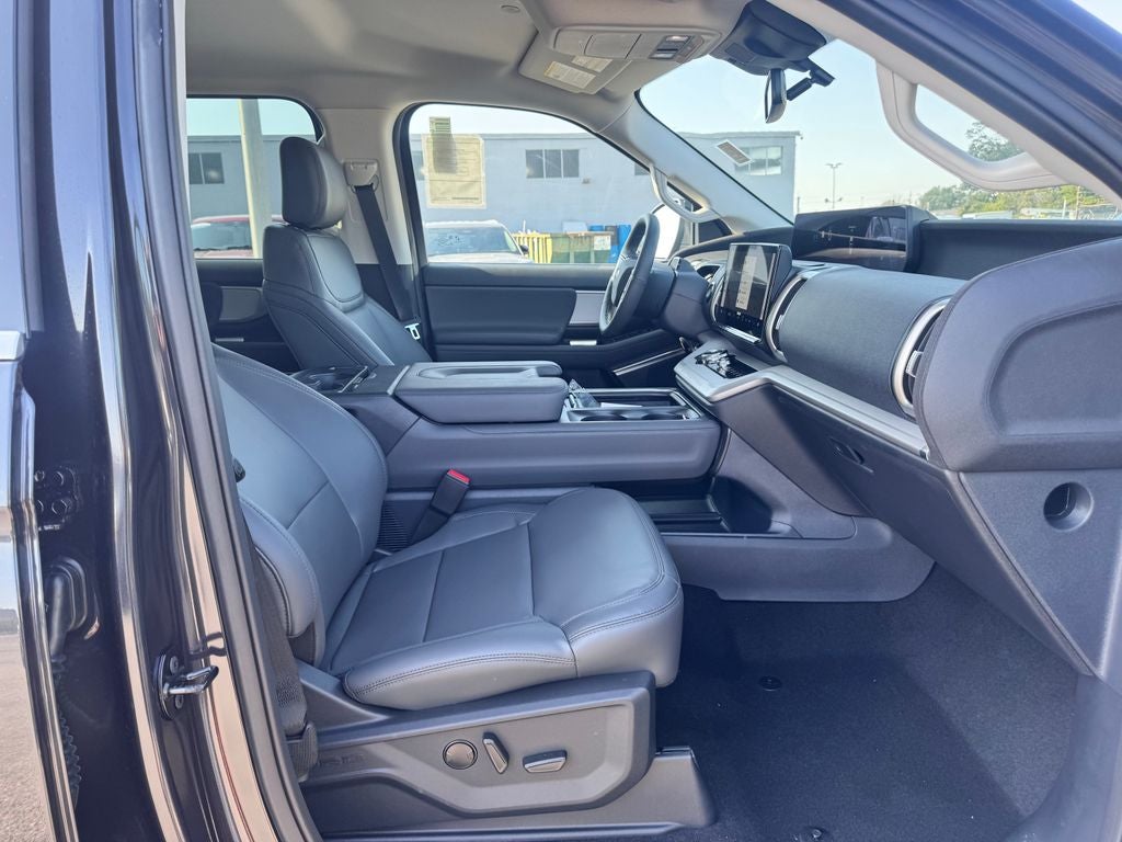 2027 Ford Expedition Active
