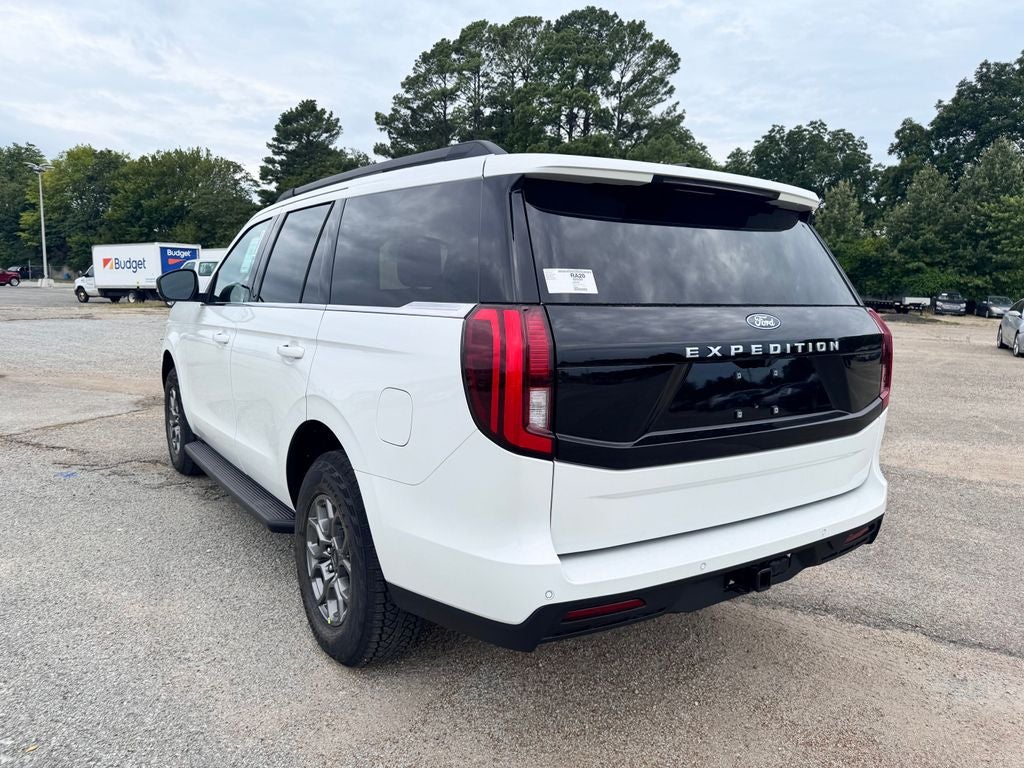 2027 Ford Expedition Active