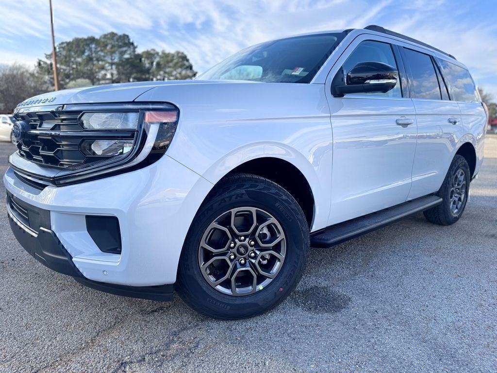 2026 Ford Expedition Active