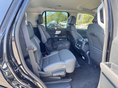 2027 Ford Expedition Active