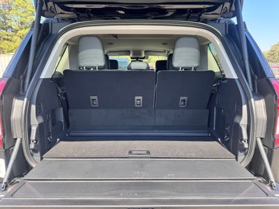 2027 Ford Expedition Active