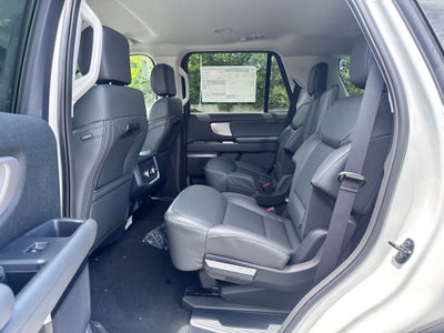 2027 Ford Expedition Active