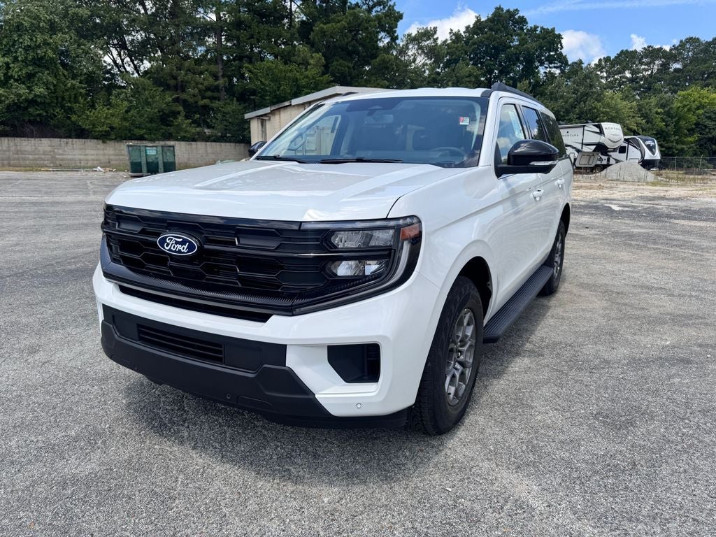 2027 Ford Expedition Active