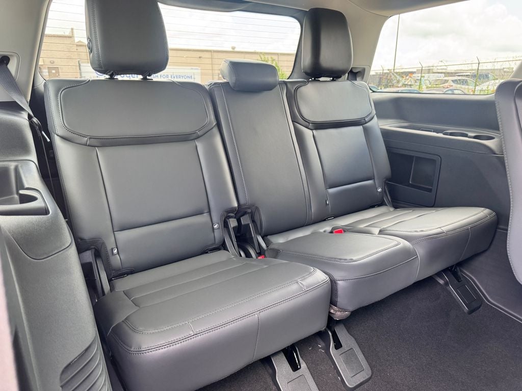2027 Ford Expedition Active