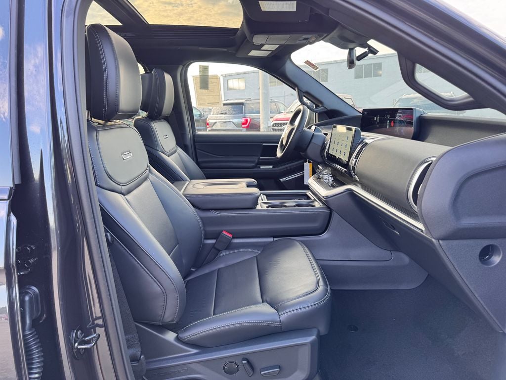 2027 Ford Expedition Platinum