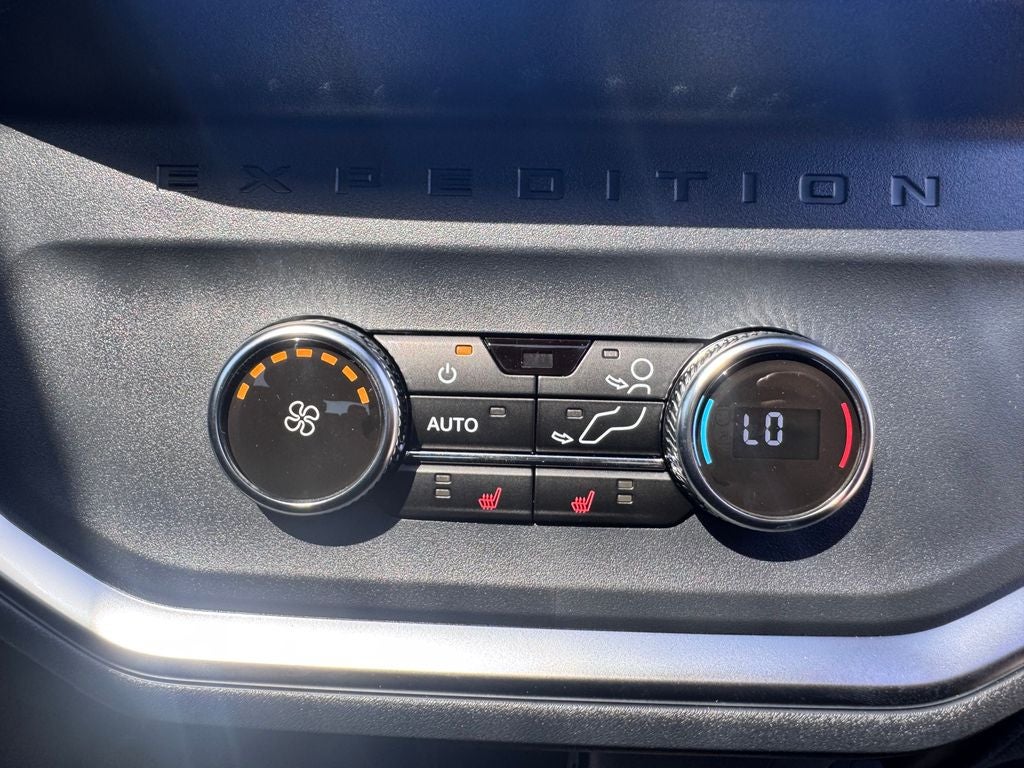 2027 Ford Expedition King Ranch