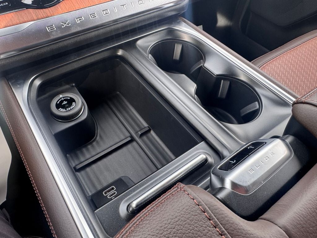 2026 Ford Expedition King Ranch