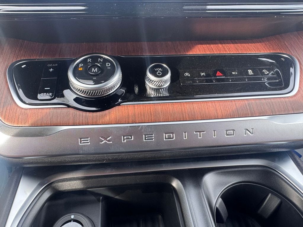 2026 Ford Expedition King Ranch