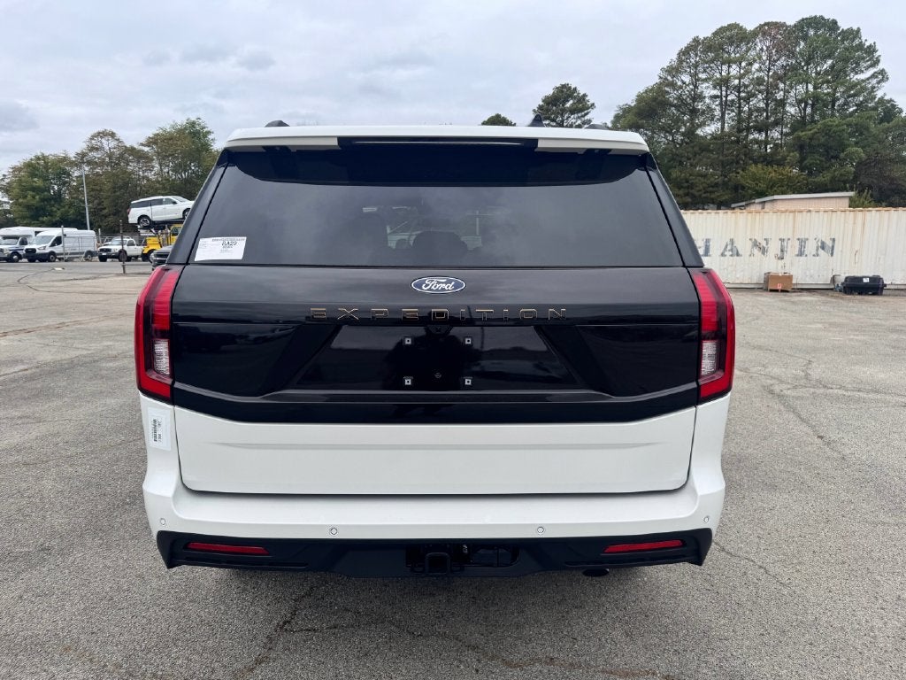 2027 Ford Expedition Tremor