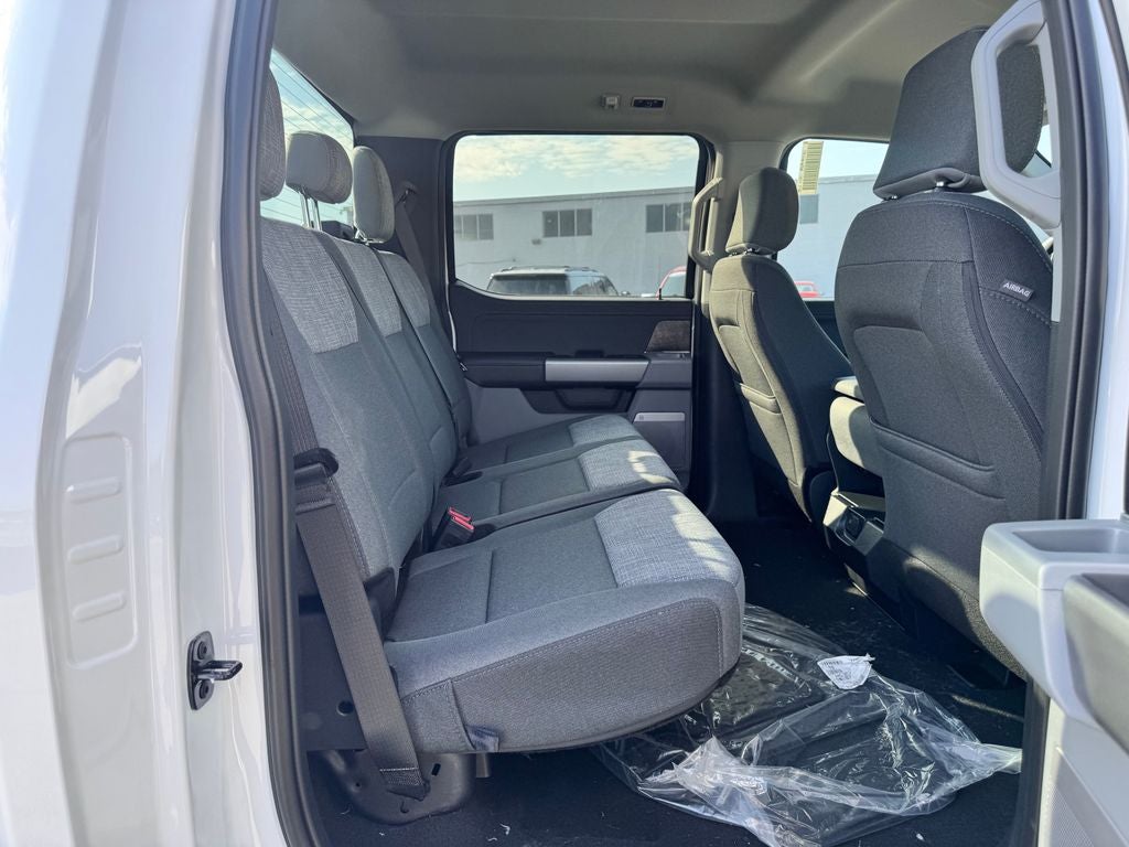 2027 Ford F-250SD XLT