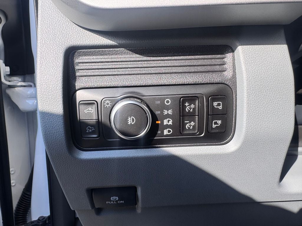 2027 Ford F-250SD XLT