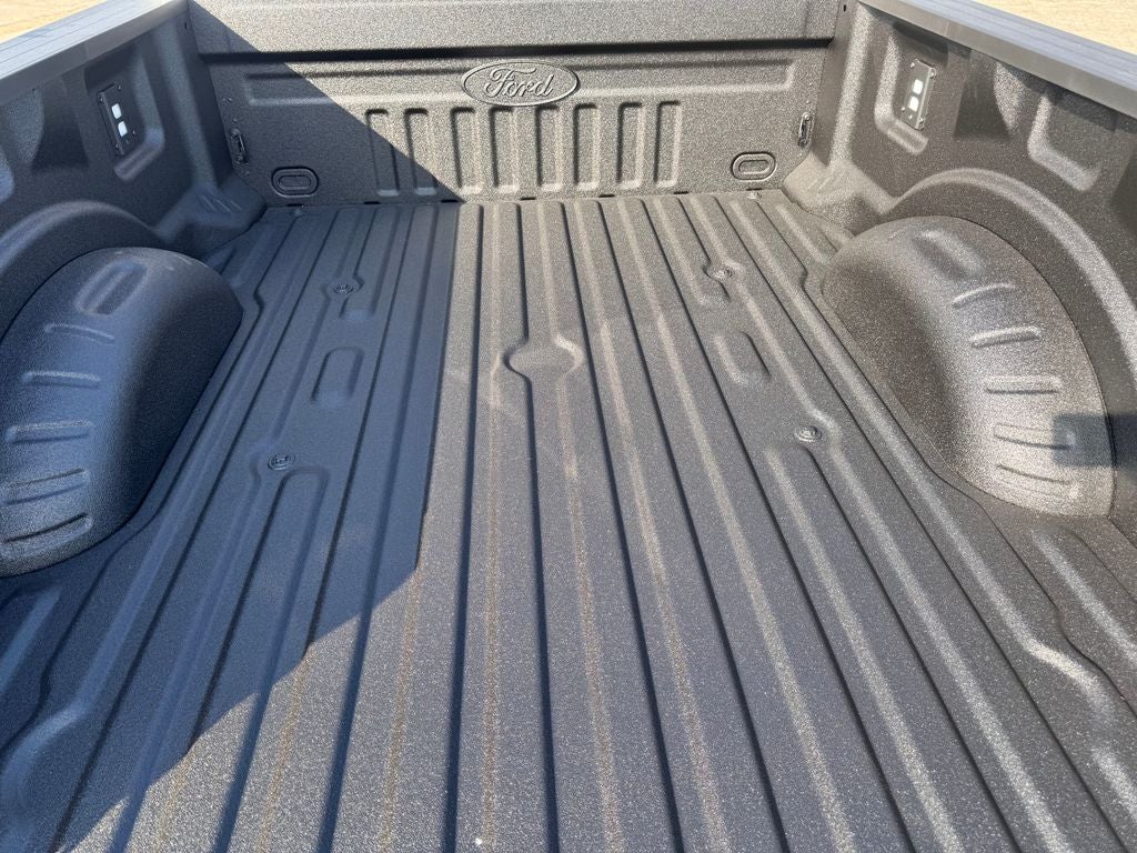 2027 Ford F-250SD XLT