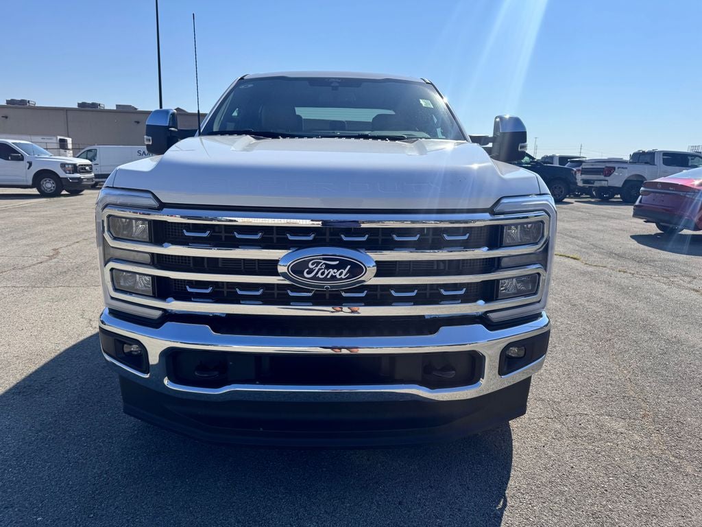 2027 Ford F-350SD Lariat
