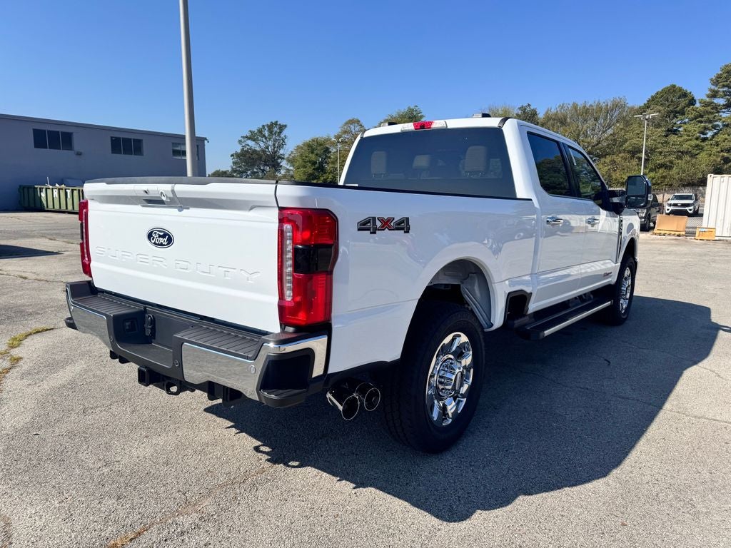 2027 Ford F-350SD Lariat