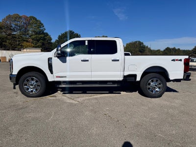 2027 Ford F-350SD Lariat