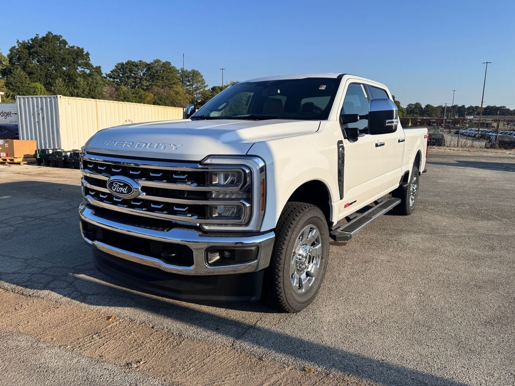 2027 Ford F-350SD Lariat