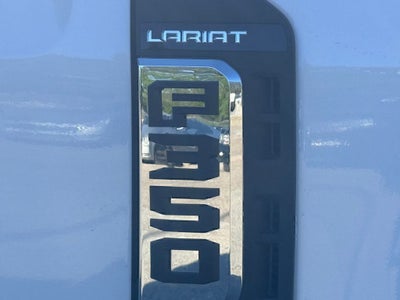 2026 Ford F-350SD Lariat DRW