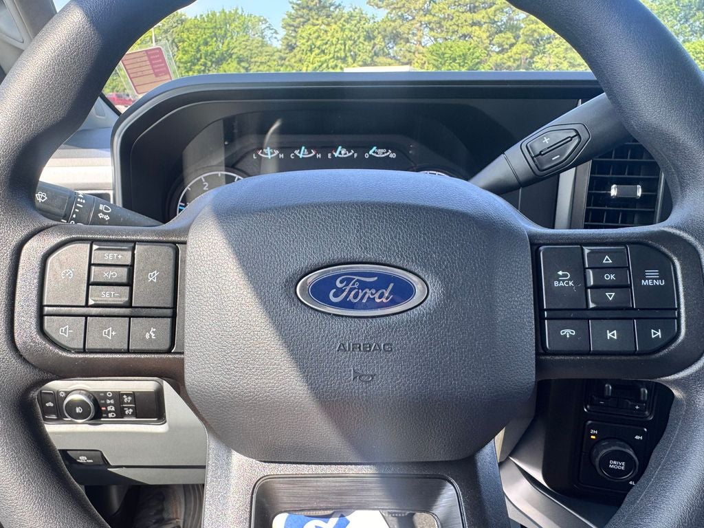 2026 Ford F-350SD XLT DRW