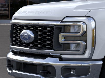 2026 Ford F-350SD Lariat DRW