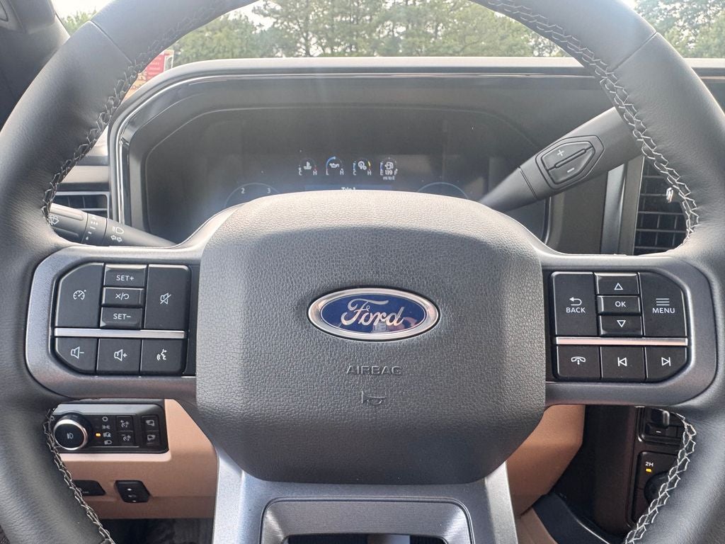 2026 Ford F-350SD Lariat DRW