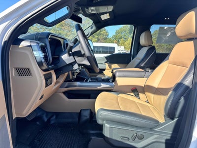 2027 Ford F-450SD Lariat DRW