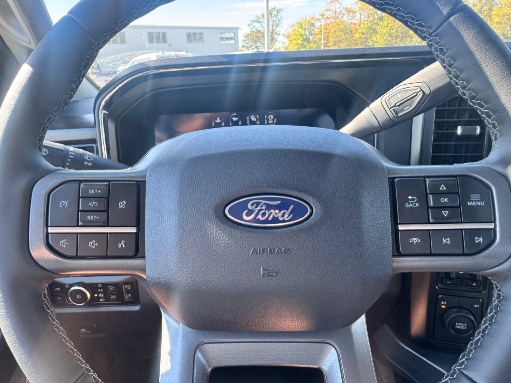 2027 Ford F-450SD Lariat DRW