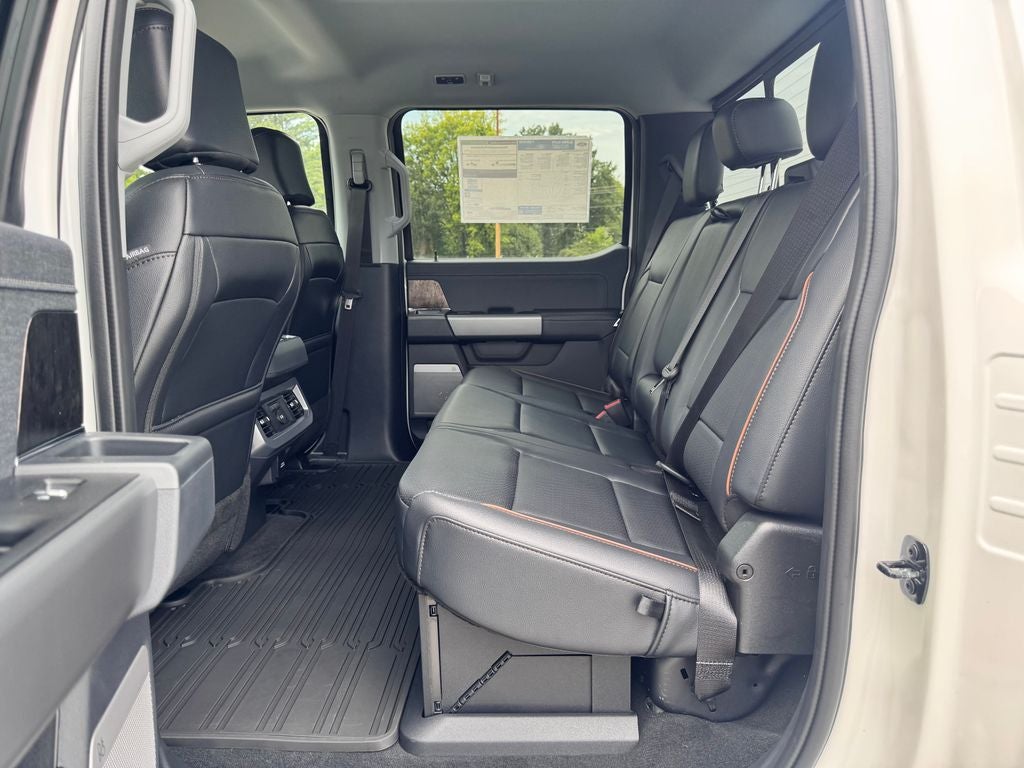 2026 Ford F-450SD Lariat DRW
