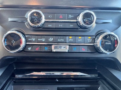 2027 Ford F-450SD Lariat DRW