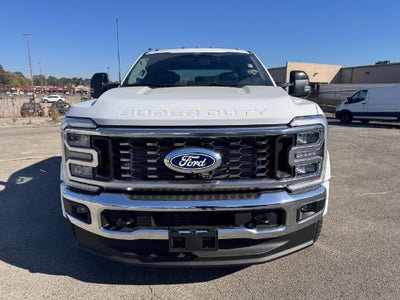 2027 Ford F-450SD Lariat DRW