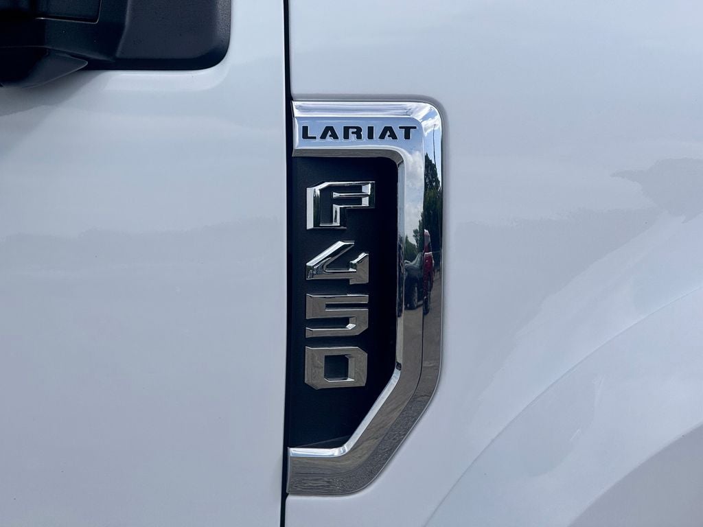 2022 Ford F-450SD Lariat DRW
