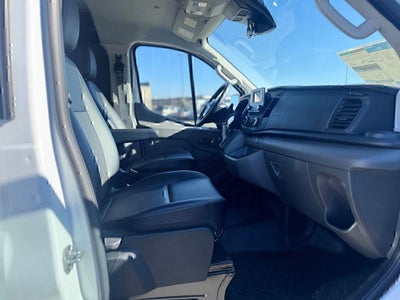 2025 Ford Transit-250 Base
