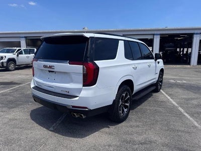 2025 GMC Yukon AT4