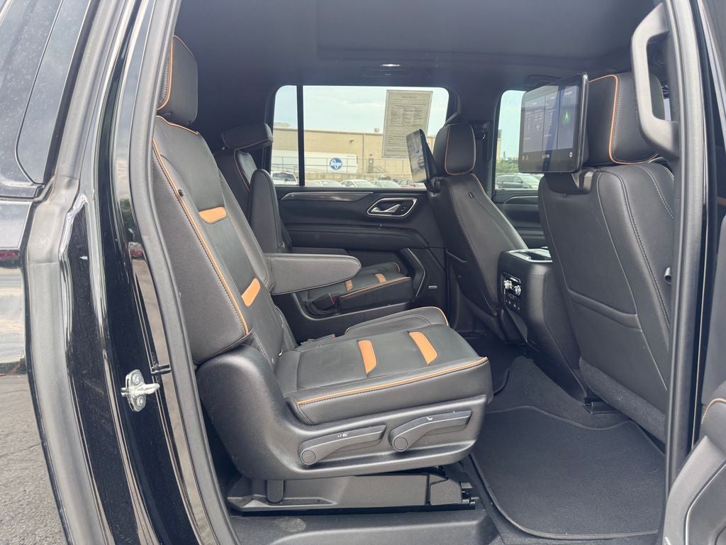 2021 GMC Yukon XL AT4