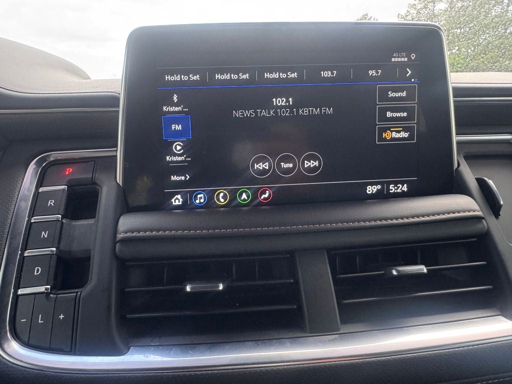 2021 GMC Yukon XL AT4