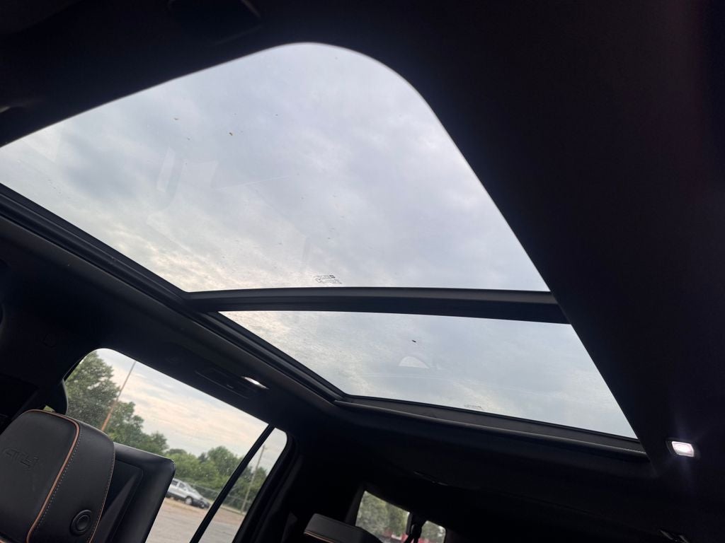 2021 GMC Yukon XL AT4