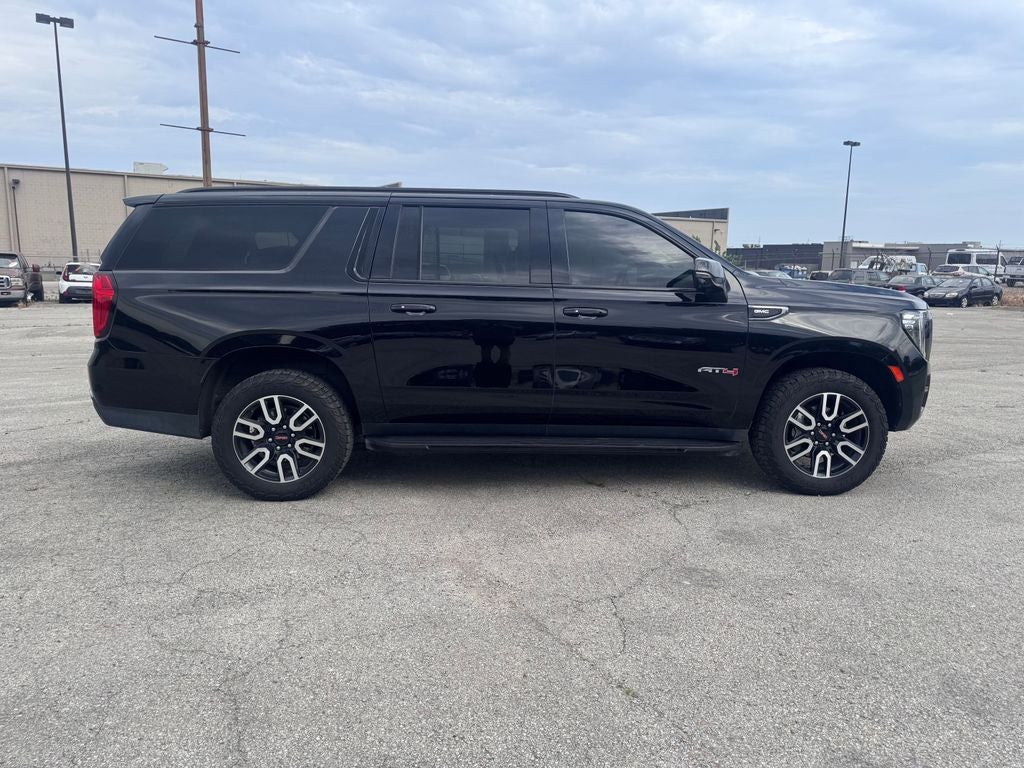 2021 GMC Yukon XL AT4