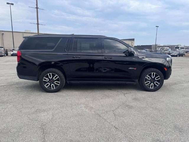 2021 GMC Yukon XL AT4