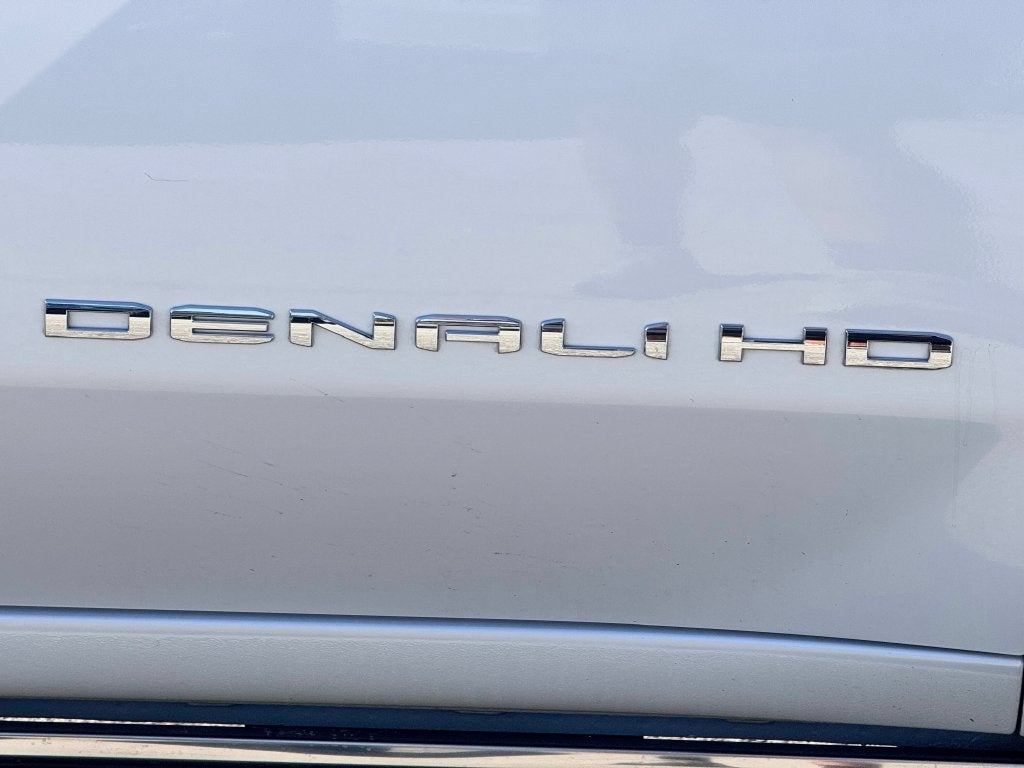 2023 GMC Sierra 2500HD Denali