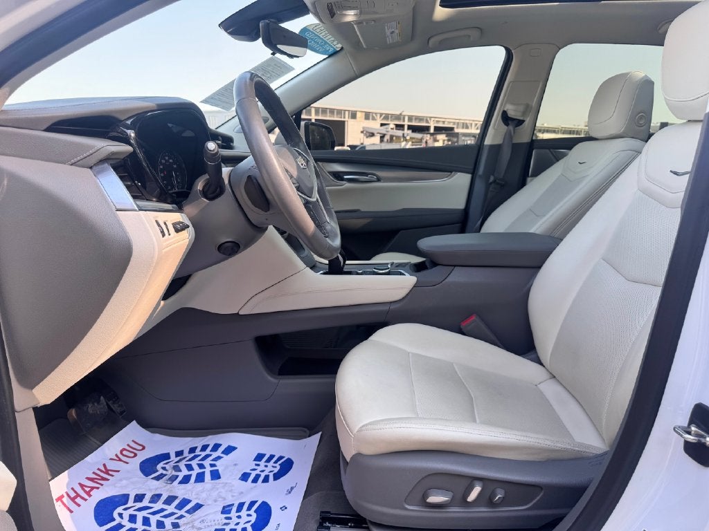 2023 Cadillac XT5 Premium Luxury