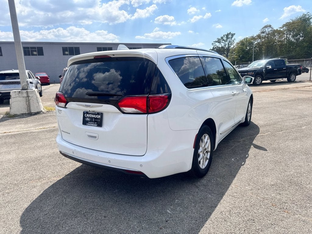 2020 Chrysler Pacifica Touring L